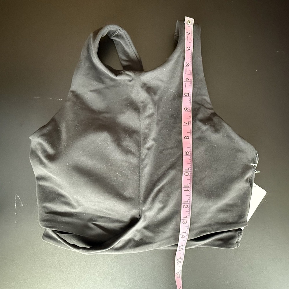 Athleta Conscious Crop Sports Bra - Size Medium - New With Tags - Picture 4 of 4